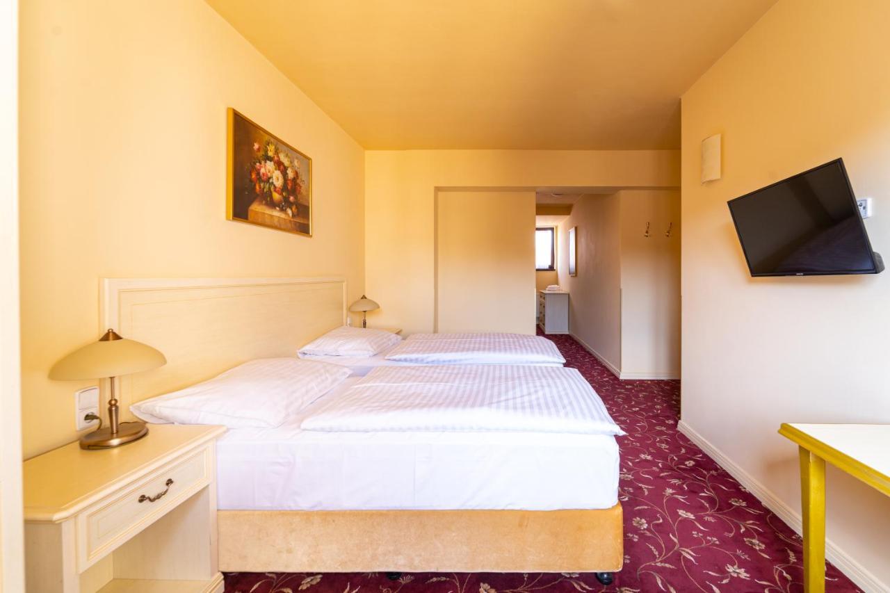 Comfort Triple Room,1257385360:JPEG